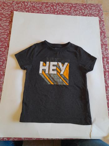 T-shirt Hey