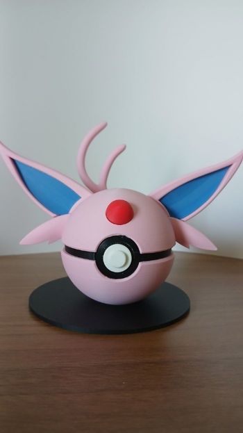 Pokeball Mew