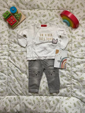 ensemble teeshirt manches longues blanc tissaia et jean gris orchestra taille réglable 6 mois