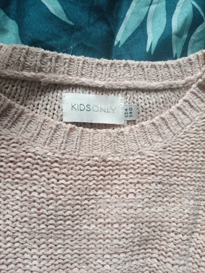 Superbe pull en maille Only 10 ans - photo numéro 4