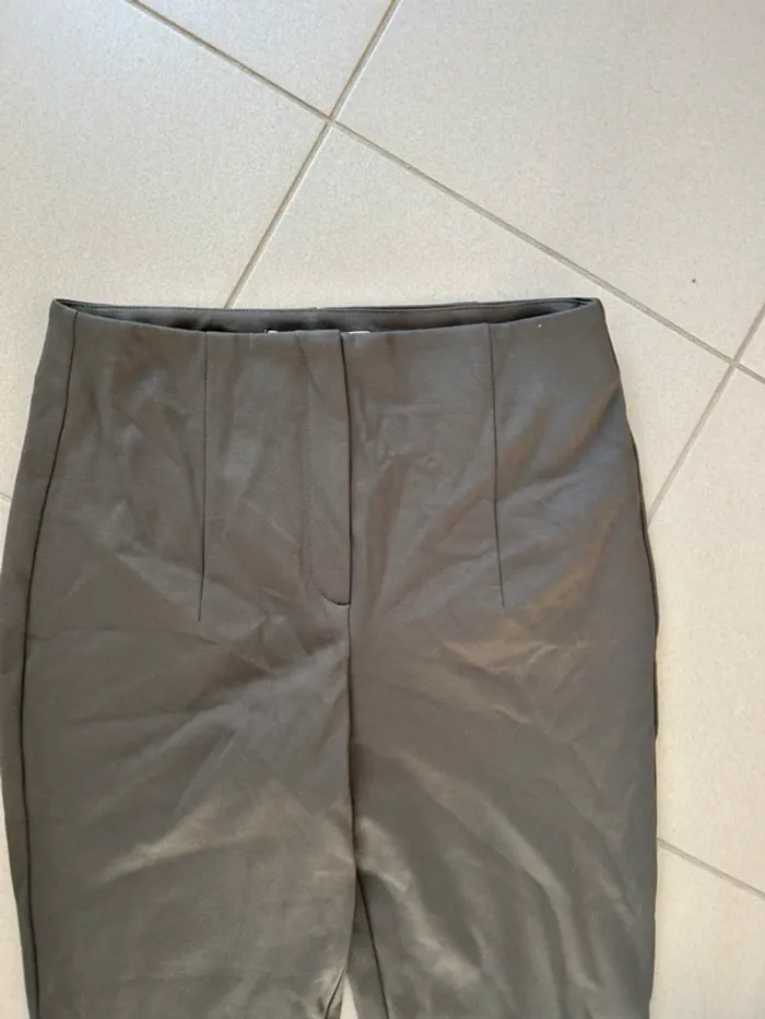 Pantalon fendu en bas Zara taille s - photo numéro 3