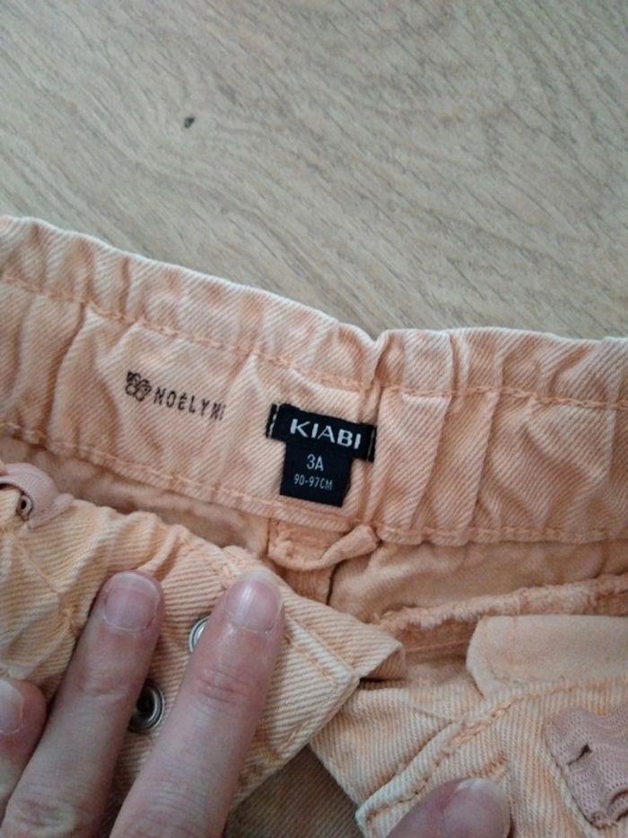 Short en jean couleur orange pâle - photo numéro 2