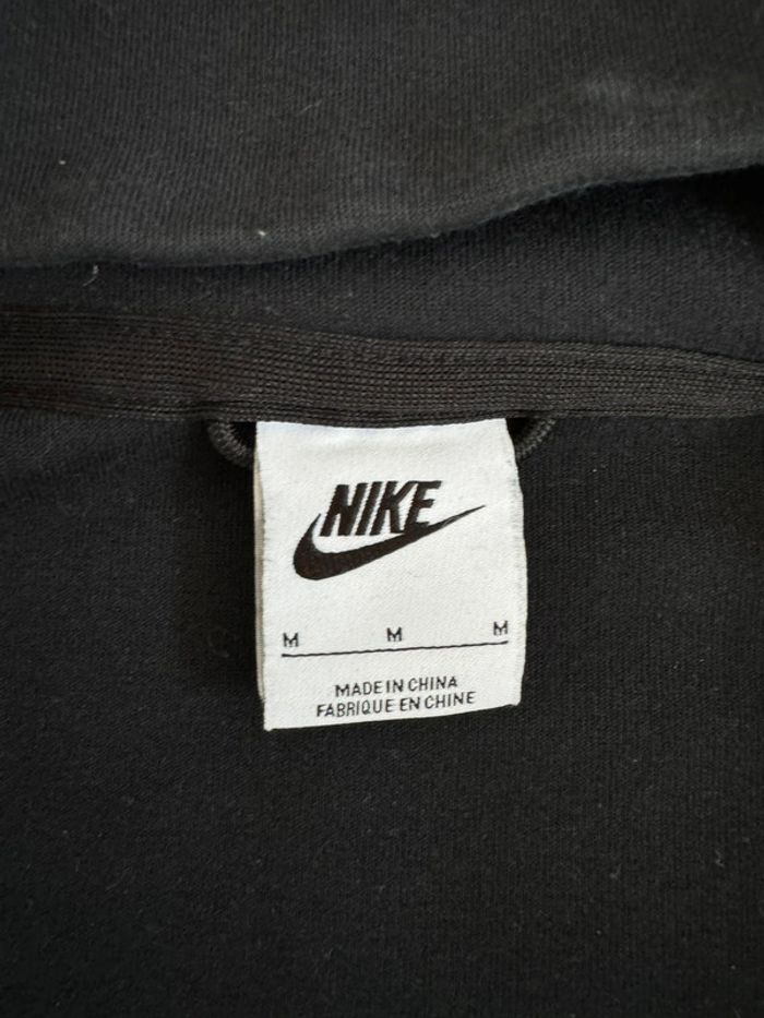 Nike tech - photo numéro 5