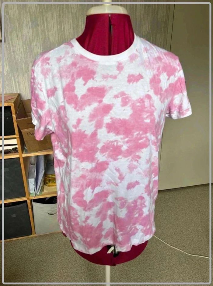 T  shirt primark  taille M - photo numéro 3