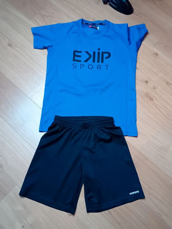 Ensemble short et tee shirt Taille 10-12 ans