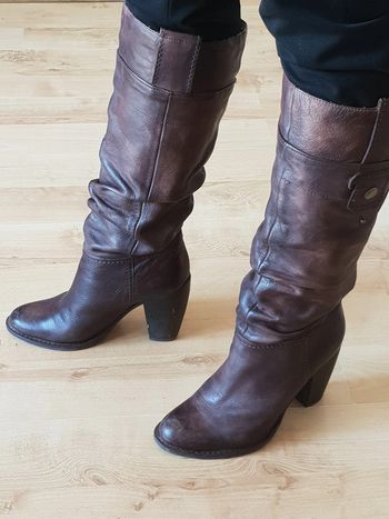 Bottes  Texto 37