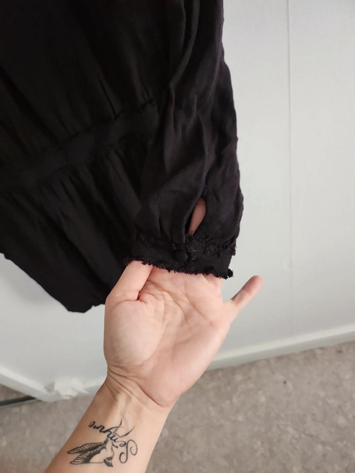 Robe noire - photo numéro 5