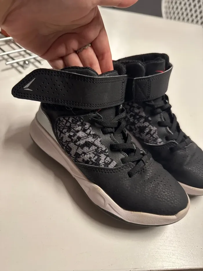 Chaussure de basket tarmak 31 - photo numéro 4