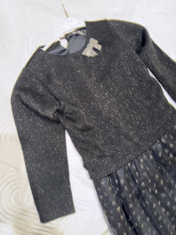 Robe de fête noir et argenté 8 ans - photo numéro 3