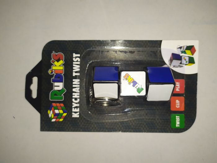 Porte-clés Rubik's cube officiel twist casse tête neuf blister