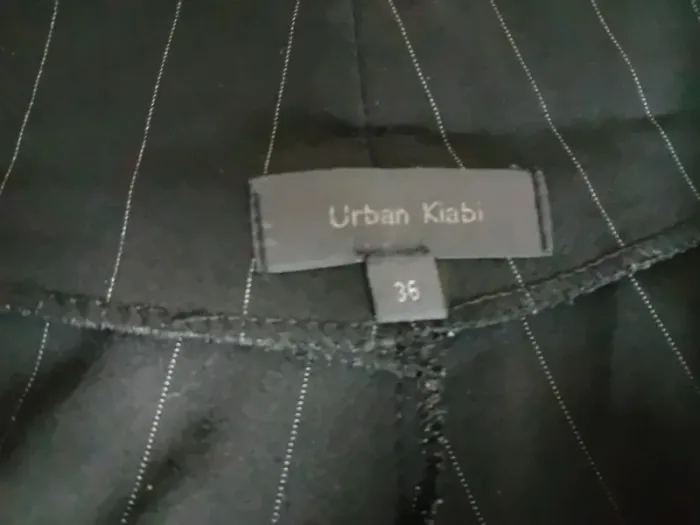 Pantalon rayé noir et blanc T36 - photo numéro 2