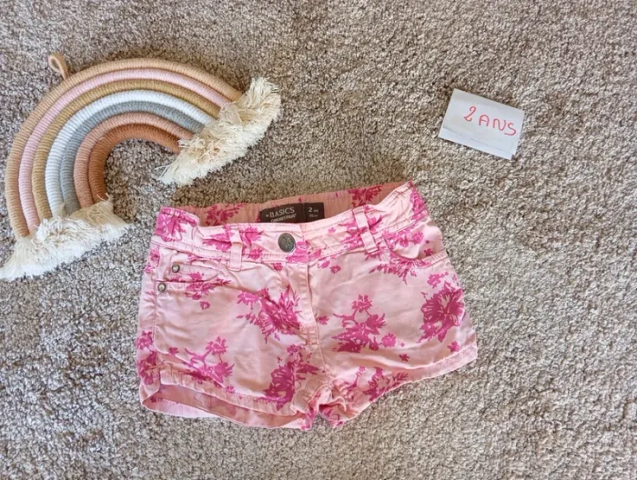 Short fleuris 2 ans