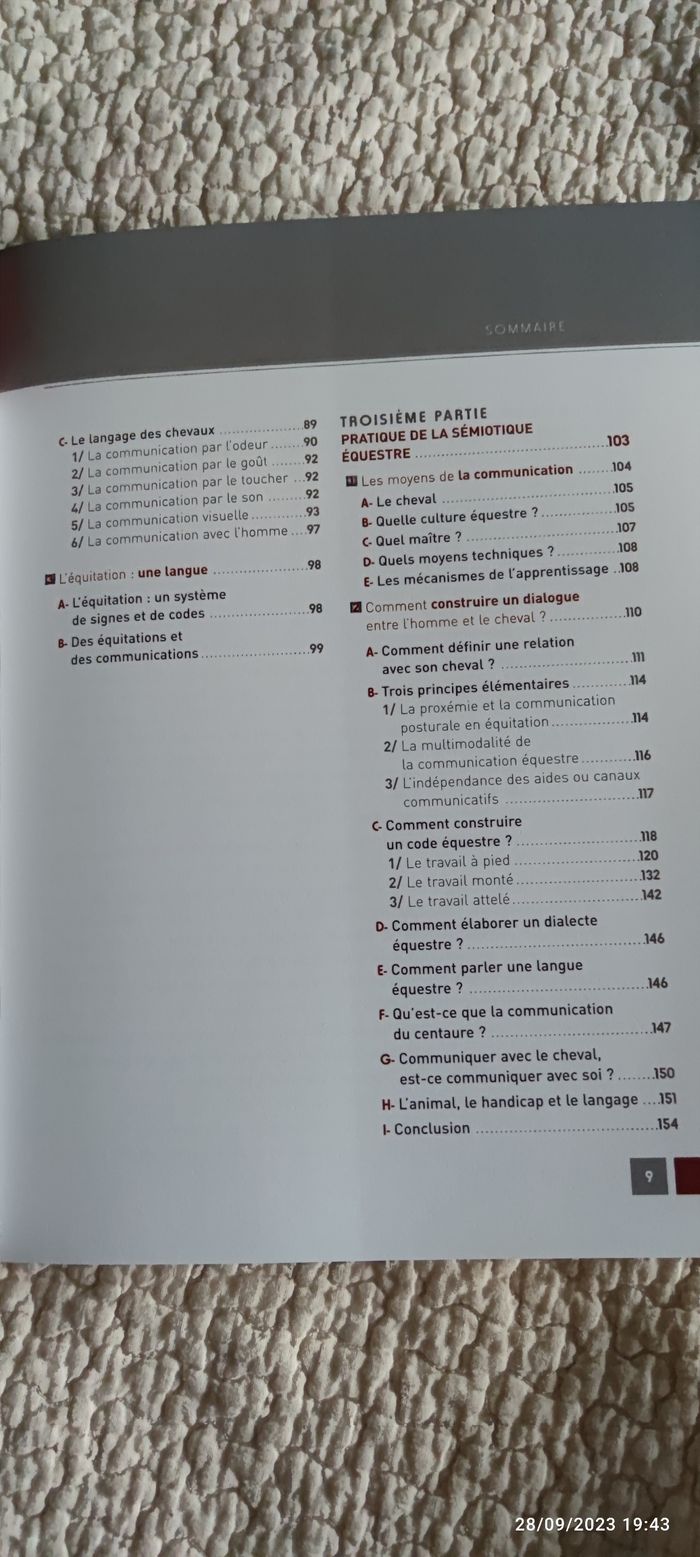 Livre "Parler aux chevaux autrement" NEUF - photo numéro 4