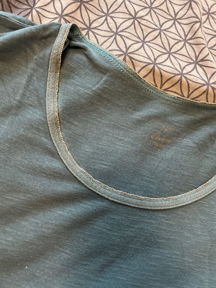 T shirt femme - photo numéro 2