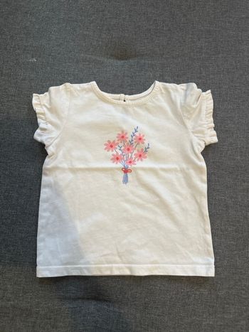 Lot vêtements bébé fille Kiabi – 6 mois – bon état