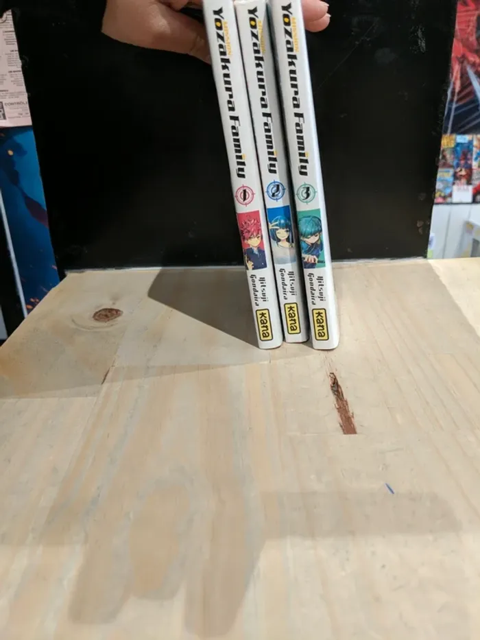 Mission : Yozakura Family – Tomes 1 à 3 - photo numéro 2