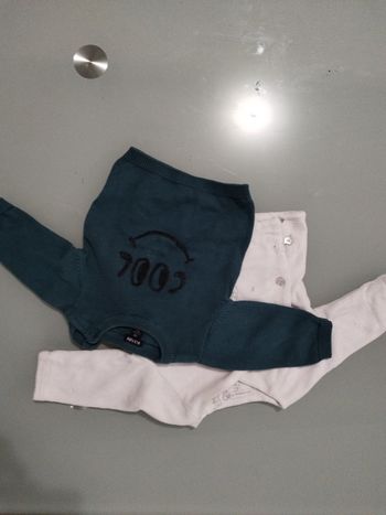 2 pull bébé - 1 mois