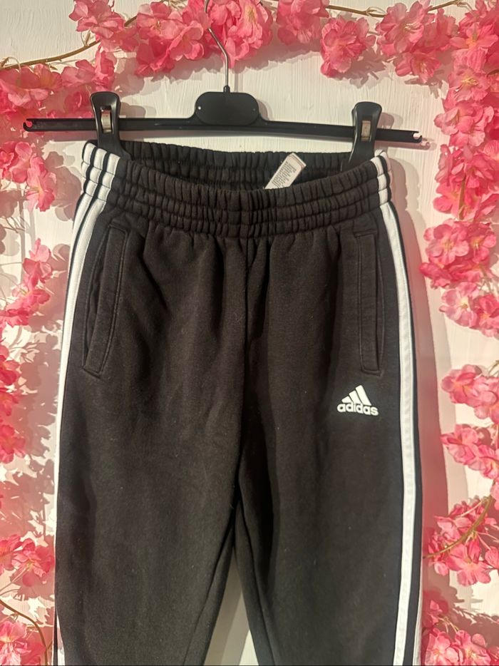 jogging adidas taille 9/10 ans - photo numéro 3