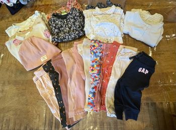 Lot vêtements bébé fille 6-9 mois (68-74 cm)