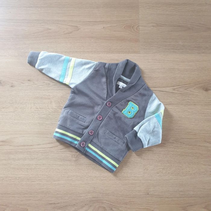 💚 Veste manches Kiabi 6 mois #emyfleury_6moisgarçon