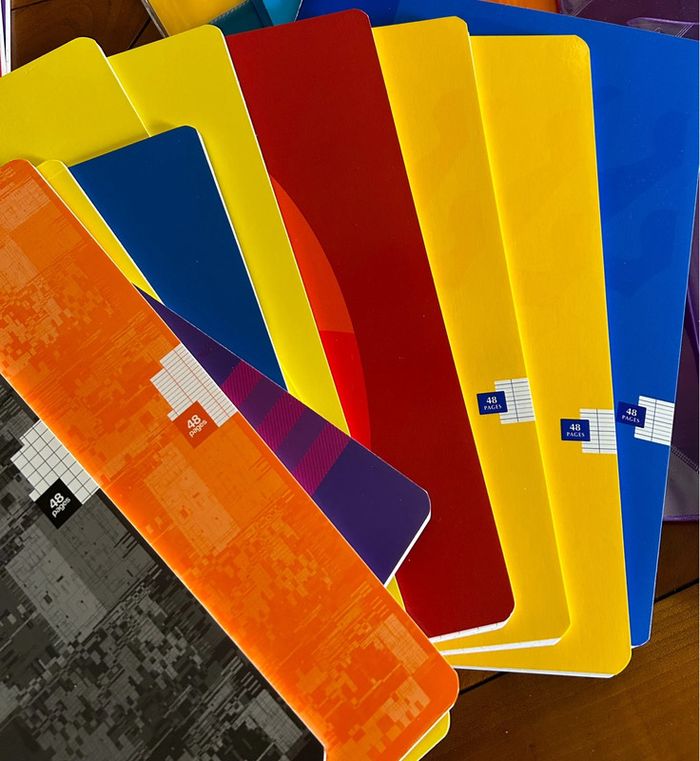 Cahier scolaire 24x32 - photo numéro 2
