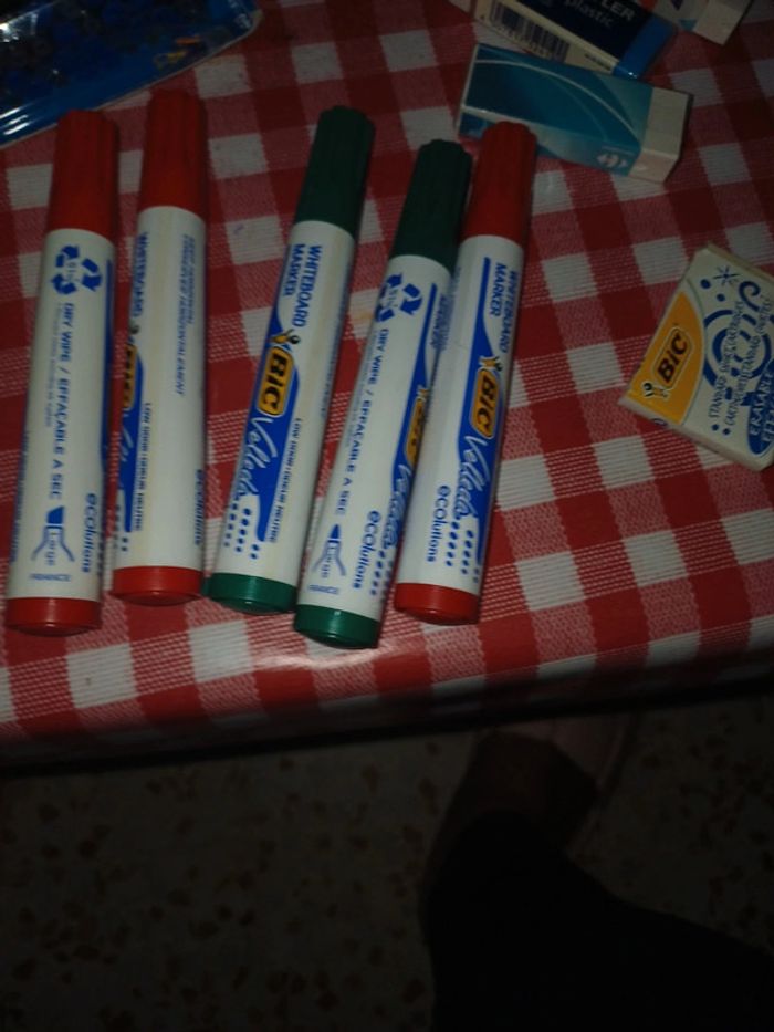 Lots affaires scolaires - photo numéro 5