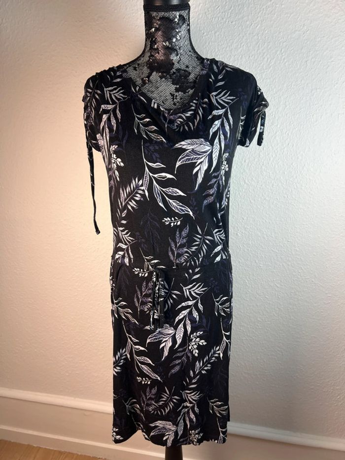 robe mi-longue