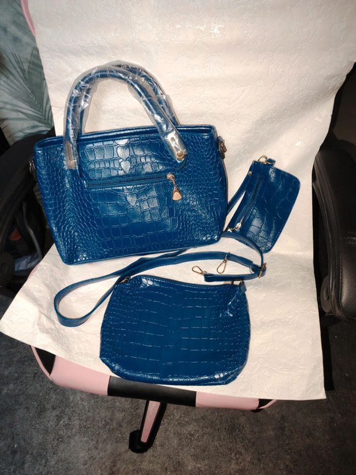 Sac sacoche et pochette - photo numéro 2