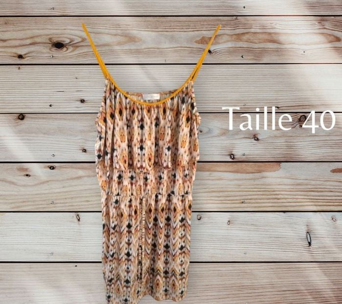 Jolie robe taille 40