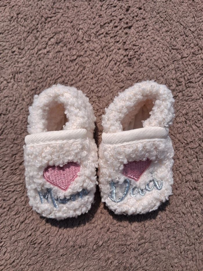 Chaussons bébé coeur