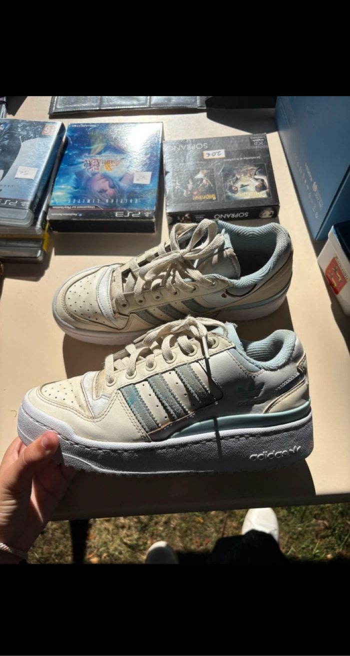 Chaussure adidas - photo numéro 5