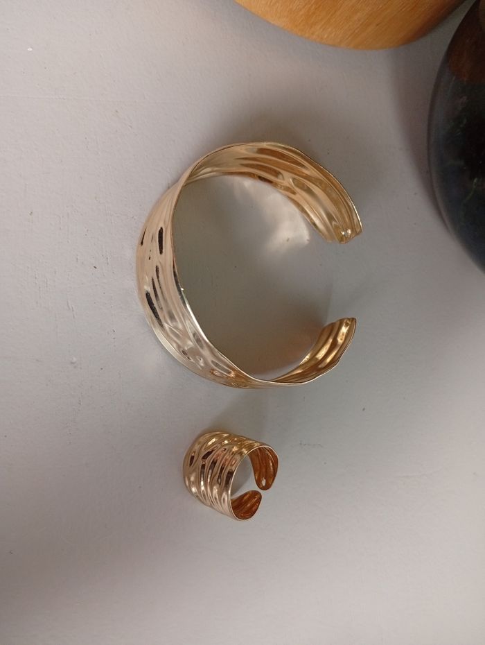 Bracelet+ Bague en métal doré texturé - photo numéro 2
