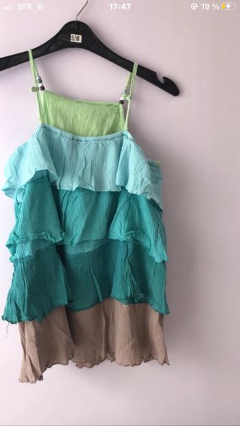 Robe à bretelle taille 10 ans