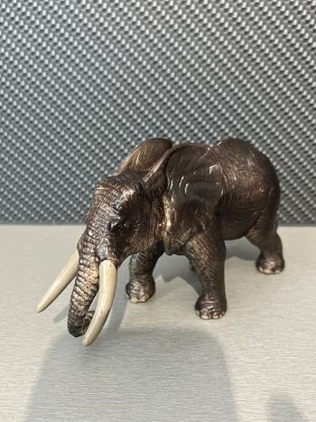 Éléphant schleich