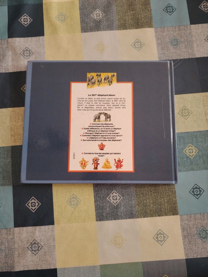Livre sur l'éléphant - photo numéro 2