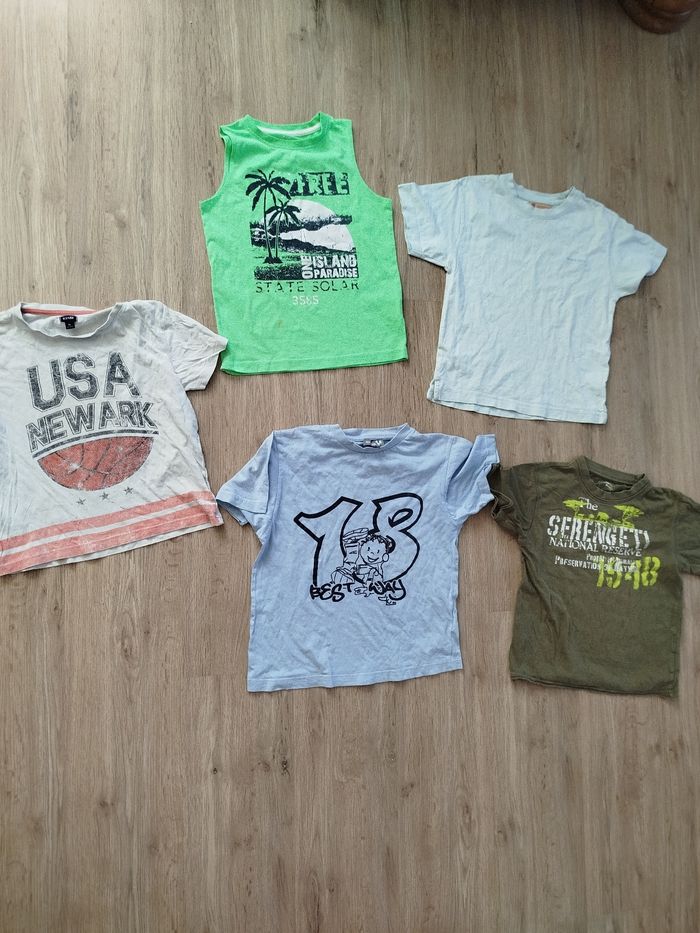 Lot Tee shirt garçon taille 8ans
