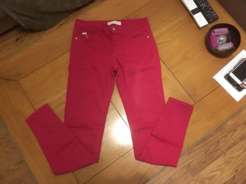 Pantalon rouge Zara Taille 36 (4€)