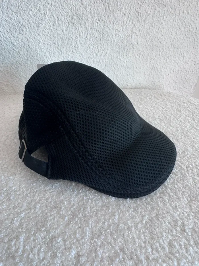 Casquette plate noire Babeyond – Style Vintage - Maille respirante – Taille réglable