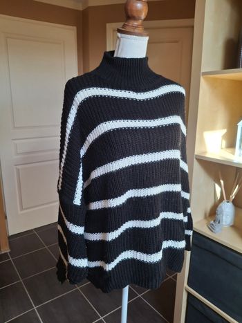 Pull marinière noir et blanc grosses mailles