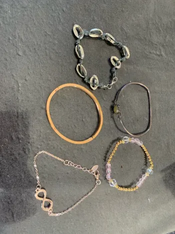 Lot de 5 bracelets fantaisie femme