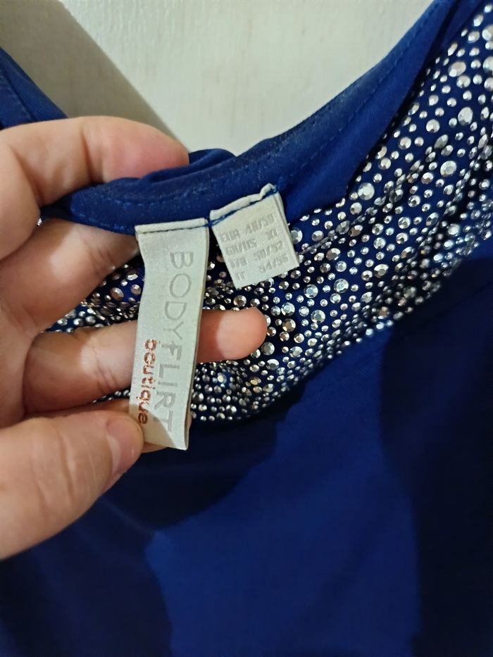 Robe asymétrique bleu - photo numéro 3