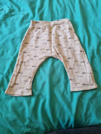 Pantalon 18 mois motif vehicule