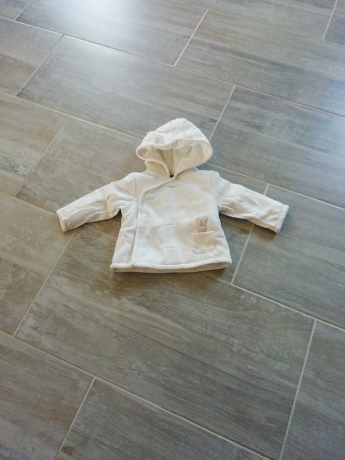 Petit manteau 9 mois