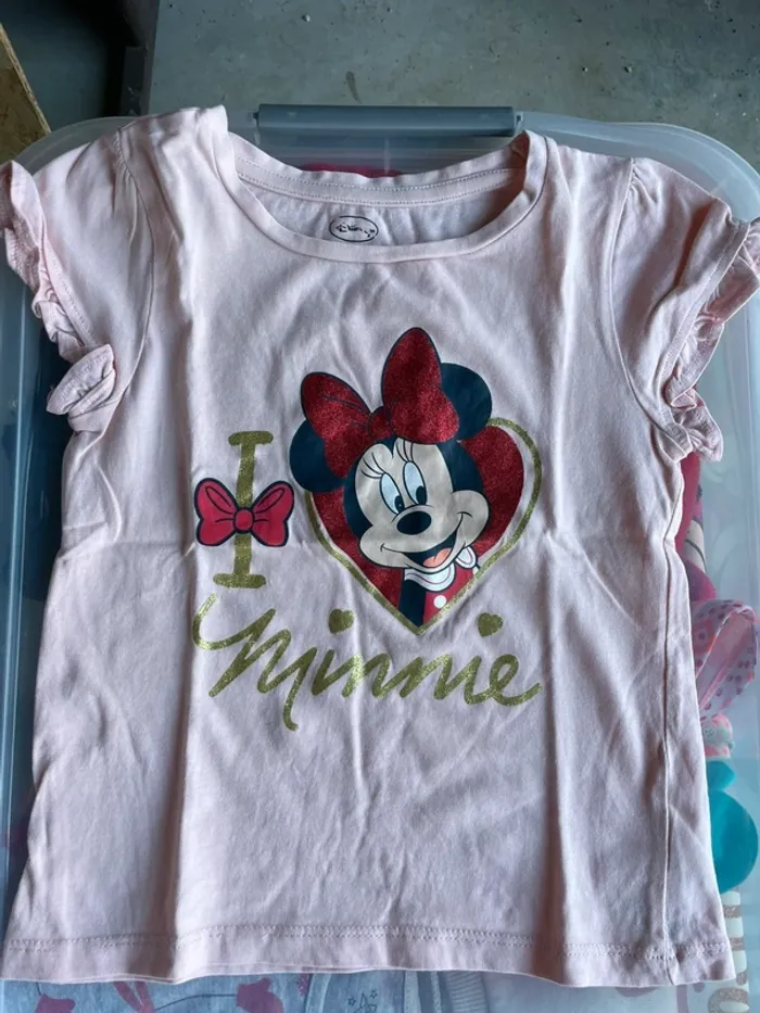 Lot tee shirt 5ans - photo numéro 2