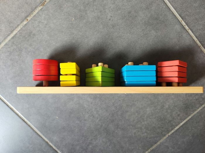 Jeu de formes en bois - photo numéro 2