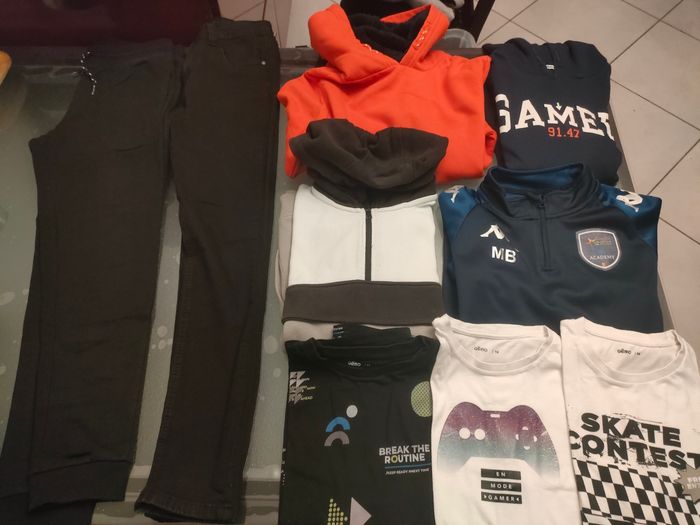 Lot vêtements garçon 14 ans
