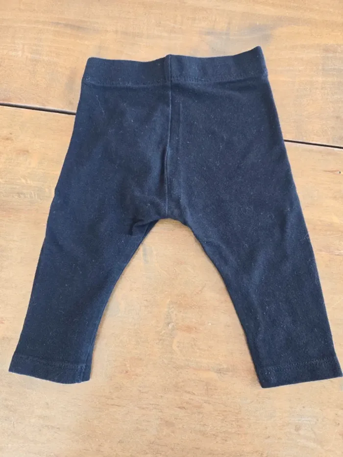 Legging Kiabi fille 6 mois - photo numéro 2