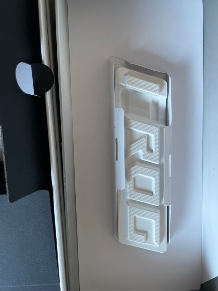 Asus Rog Ally parfait état + étui de transport et écran de protection - photo numéro 6