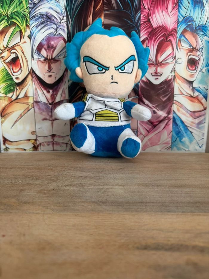 Peluche dragon Ball végéta