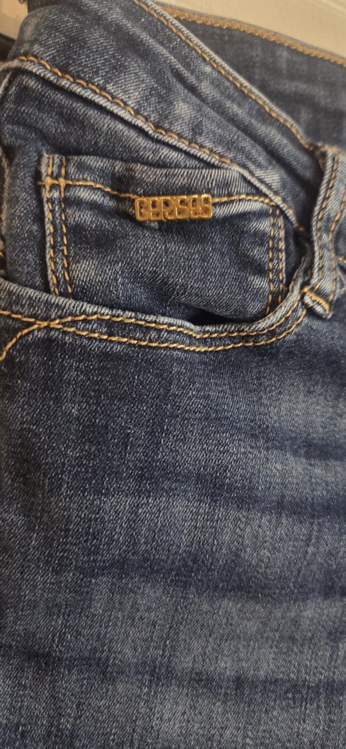 LE TEMPS DES CERISES – JEAN SLIM DENIM BLEU – T14A (34/36) – EXCELLENT ÉTAT - photo numéro 4